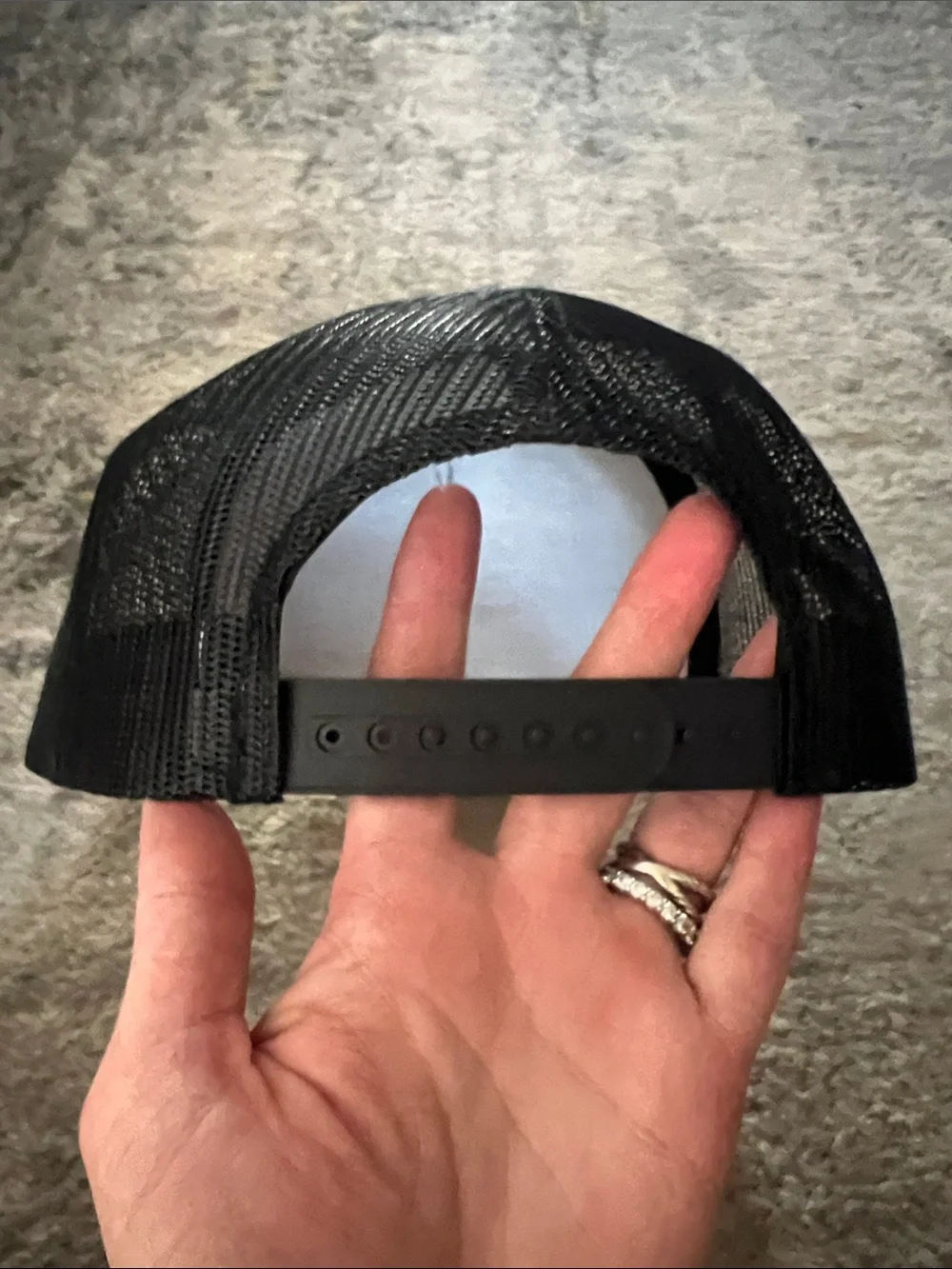 HEATER New Black Snapback Trucker Hat